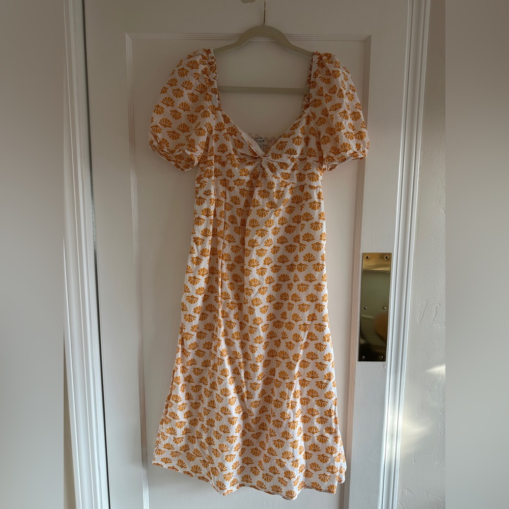 J Crew Factory Puff sleeve, Twist front Midi Dress, White w/ orange shells